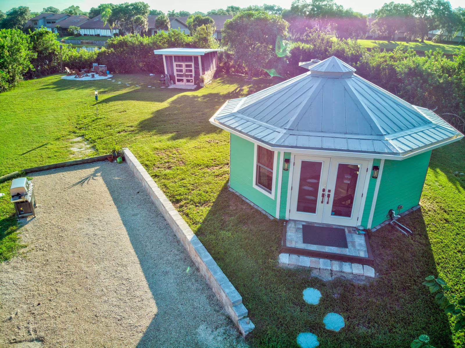 This 320-sqft Octagonal Tiny Home Sits on a Private 1.5-Acre Peninsula