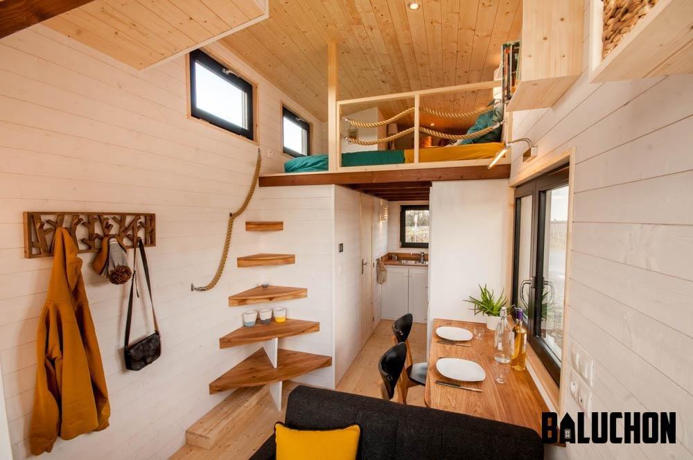 The Beautiful 20’ “Utopia” Tiny Home by Tiny House Baluchon