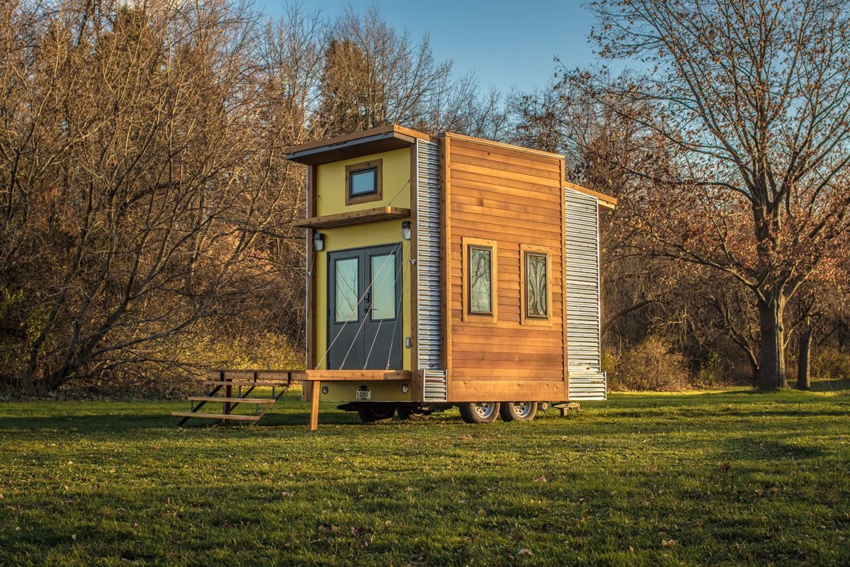 100-sqft "Centipede" Tiny House by Utopian Villas