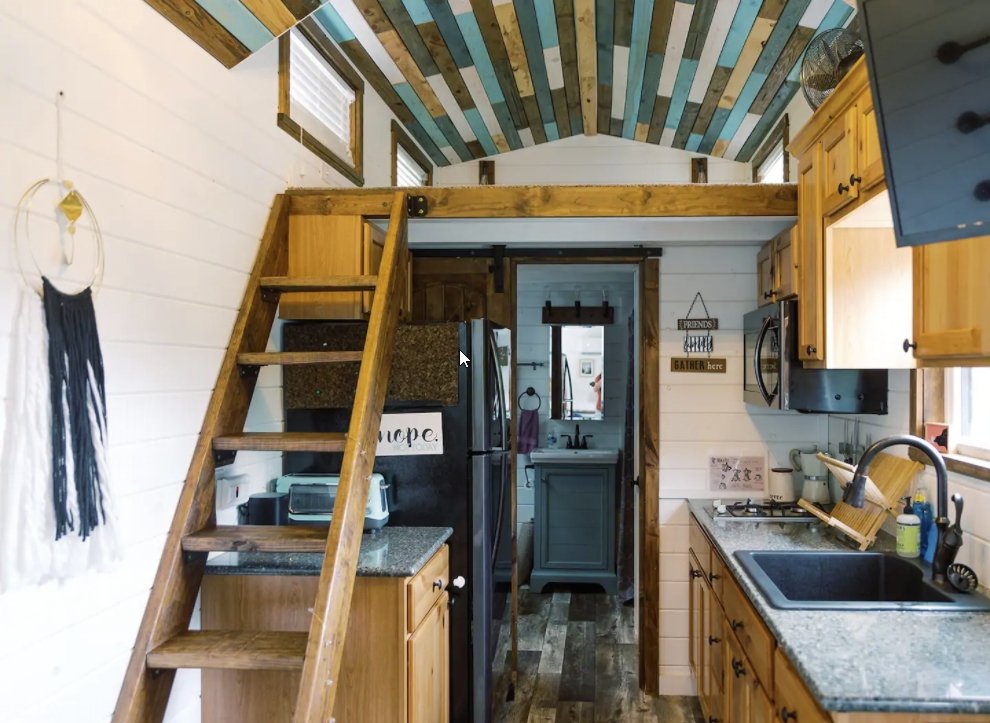 11 Tiny Houses in West Virginia You Can Rent on Airbnb in 2021!