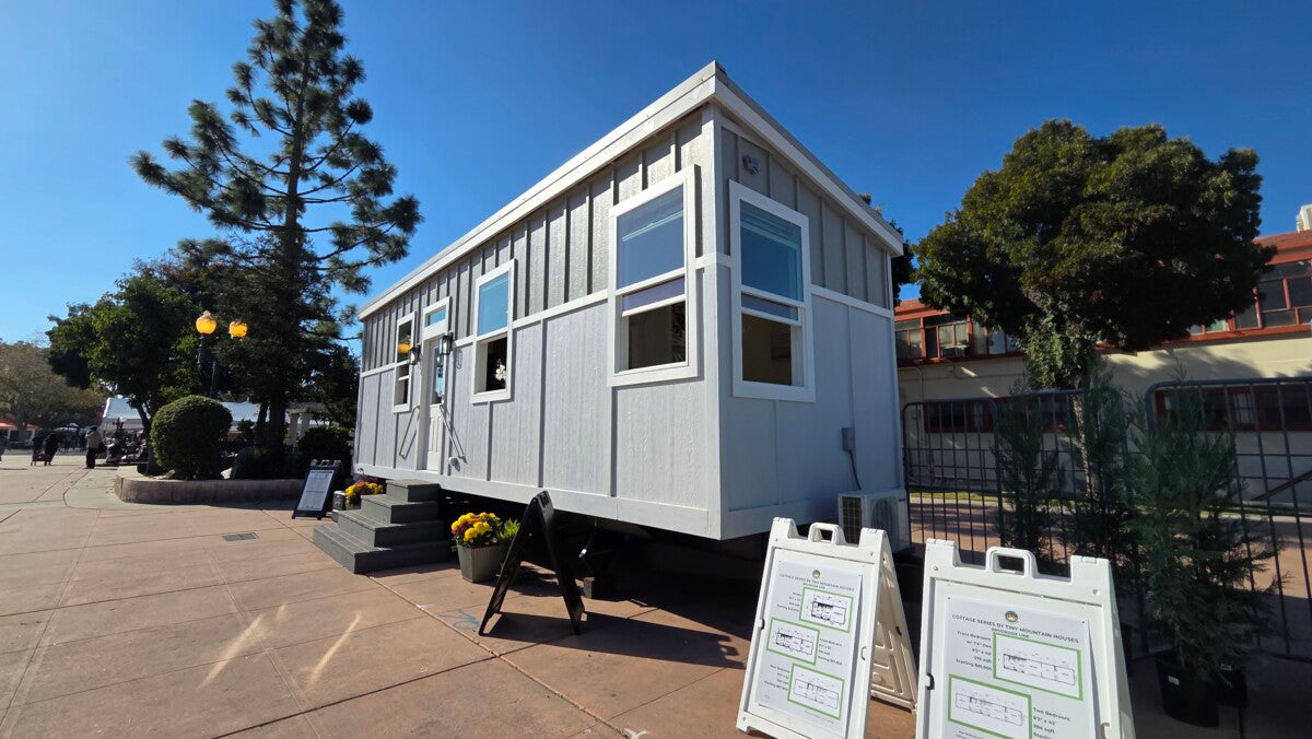300-sqft "Brookside"—A Single-Level Tiny House Designed for Everyday Living