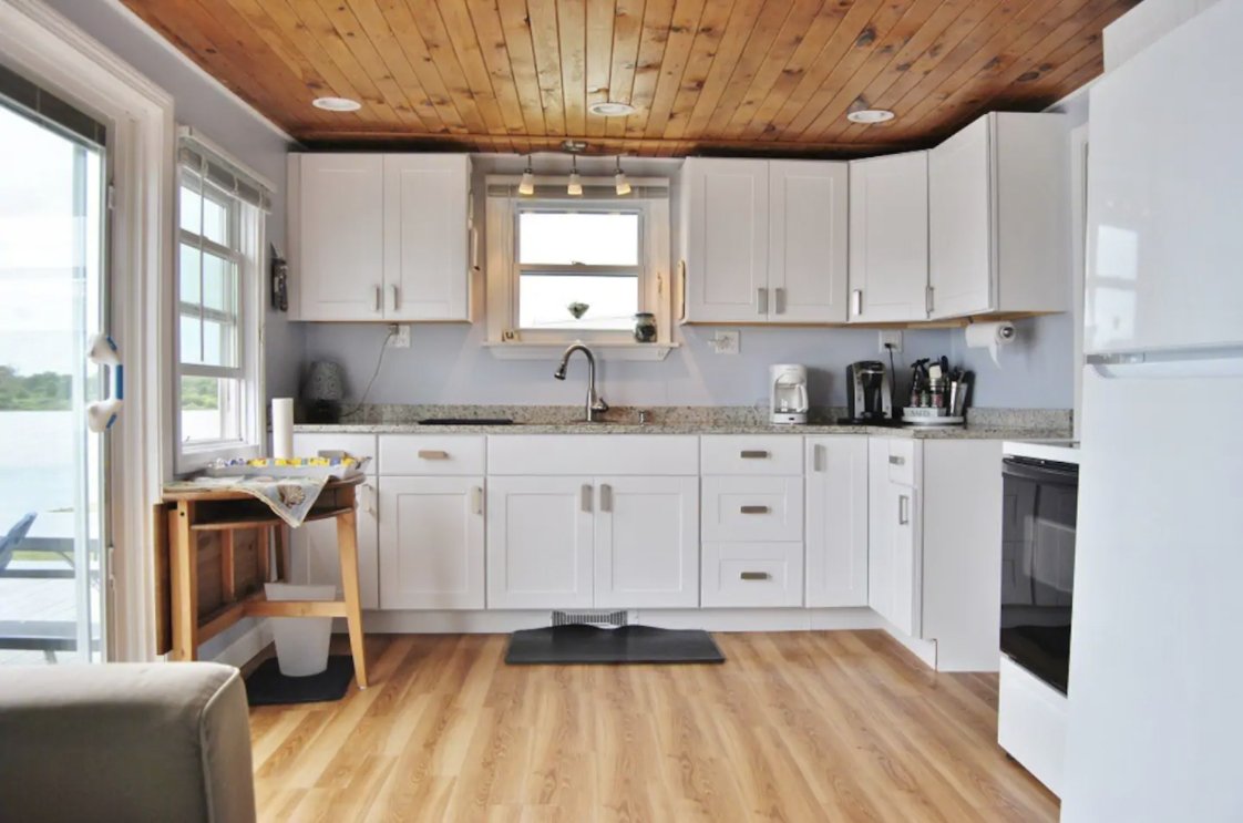 5 Tiny Houses in Rhode Island You Can Rent on Airbnb in 2021!