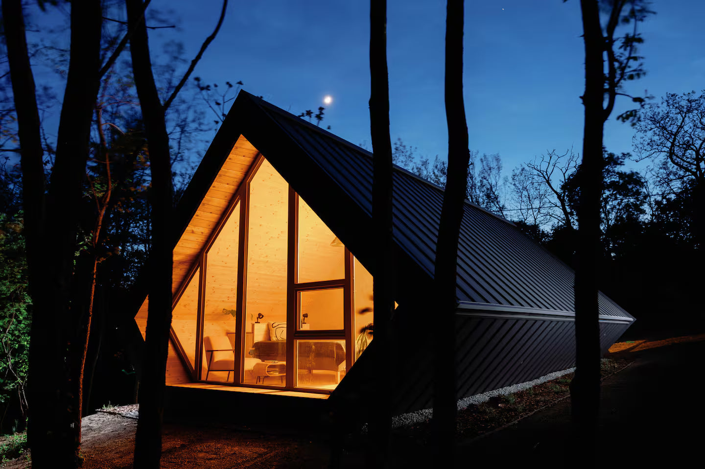 Inside the 440-sqft Pentagon Tiny House: A Geometric Design Masterpiece