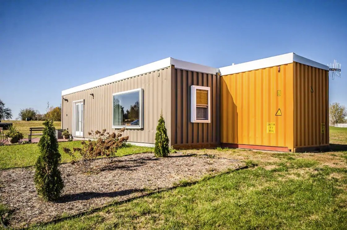 12 Tiny Houses in Wisconsin You Can Rent on Airbnb in 2021!