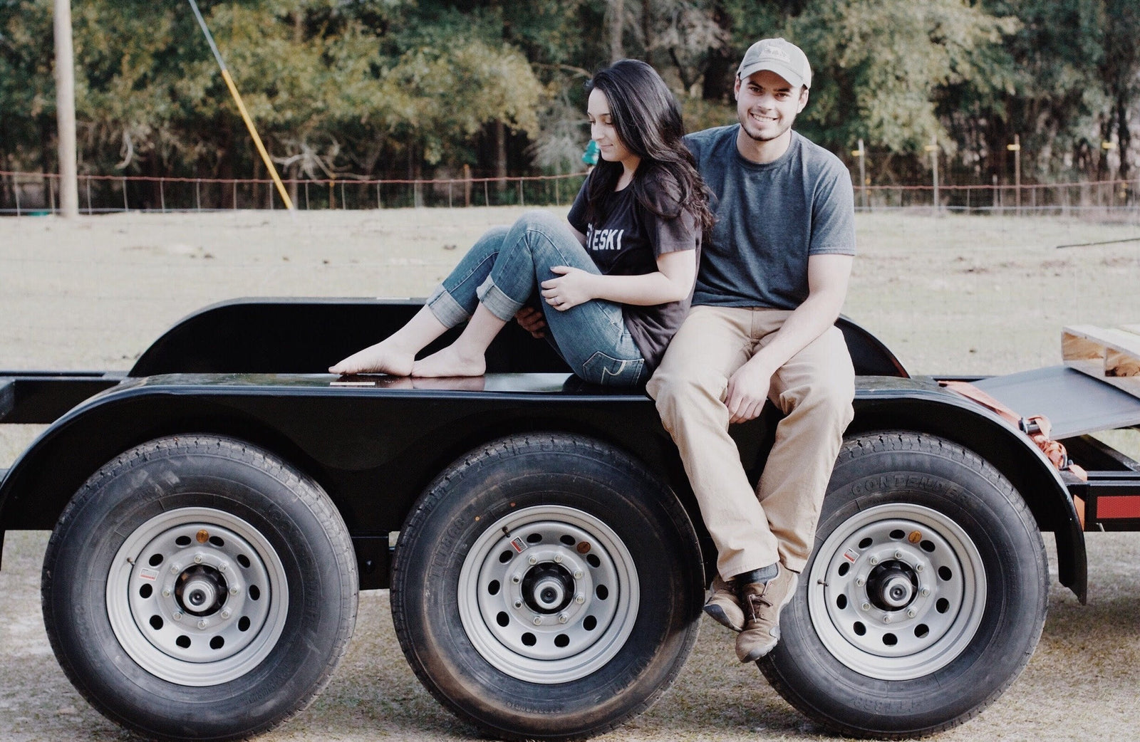 5 Easy Ways to Declutter and Downsize to a Tiny House